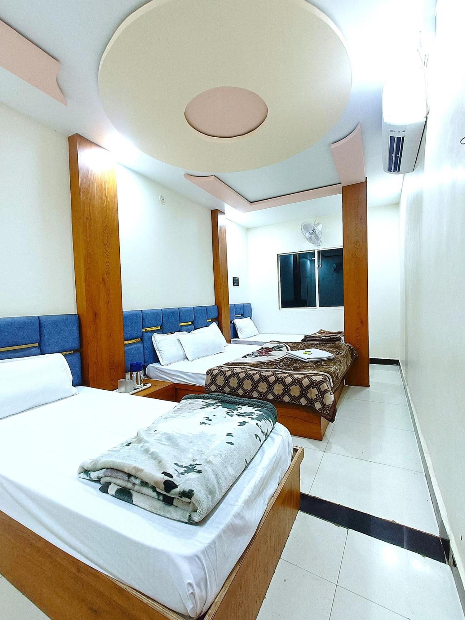 Hotel Shreem Ujjain Exterior photo