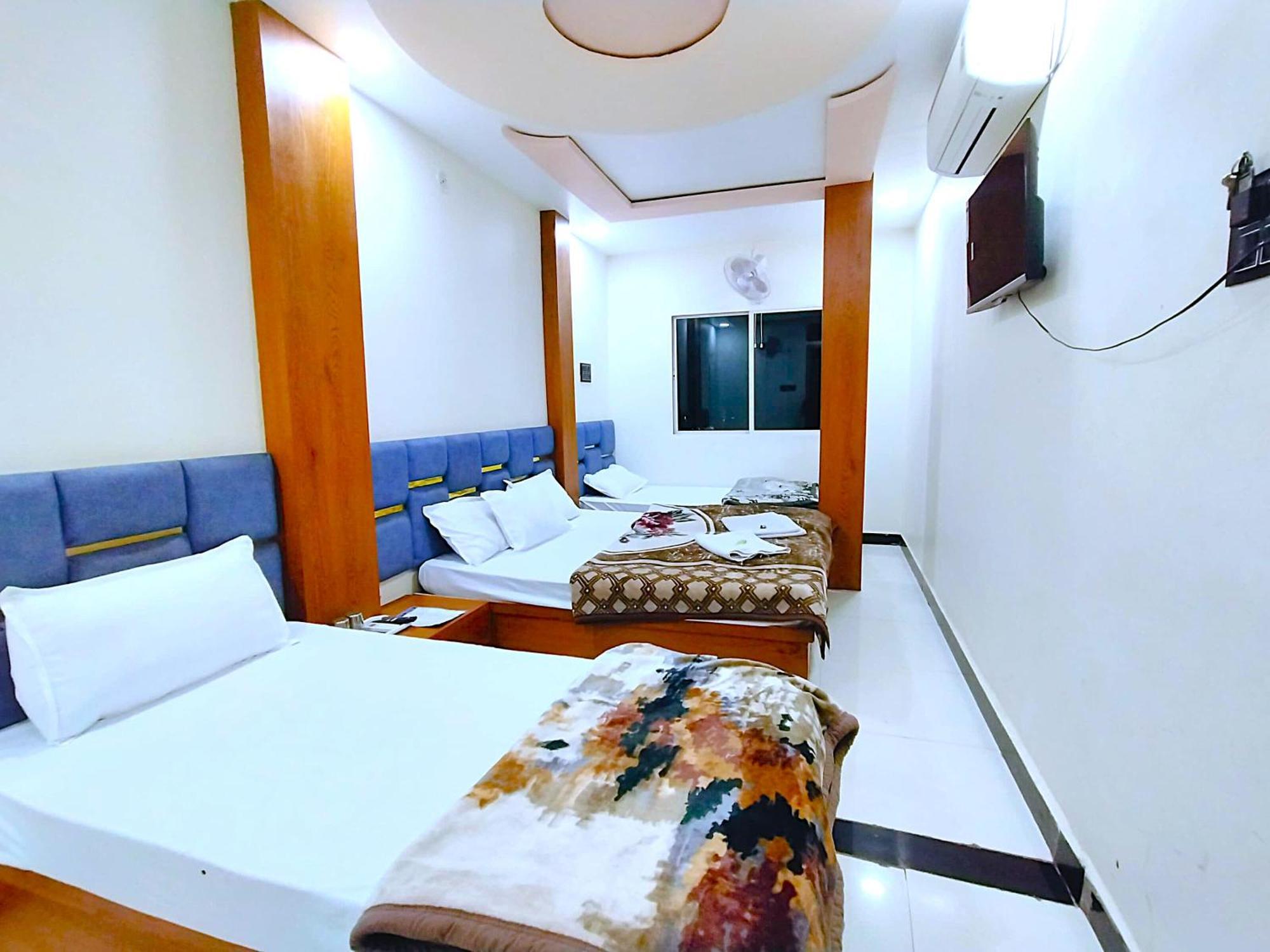 Hotel Shreem Ujjain Exterior photo